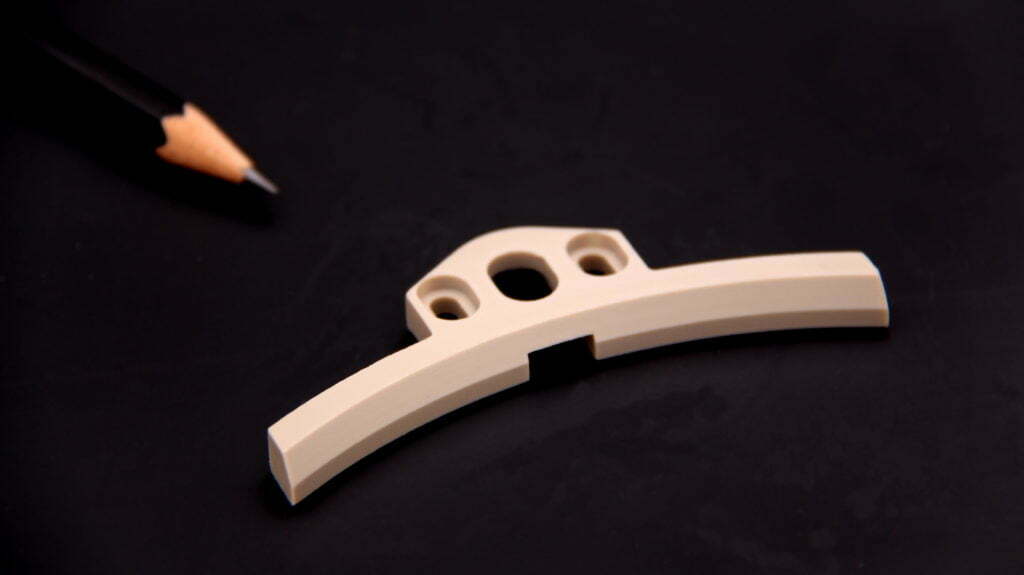 Kunststoff Frästeile - Kunststoff fräsen lassen - Heintzmann GmbH CNC