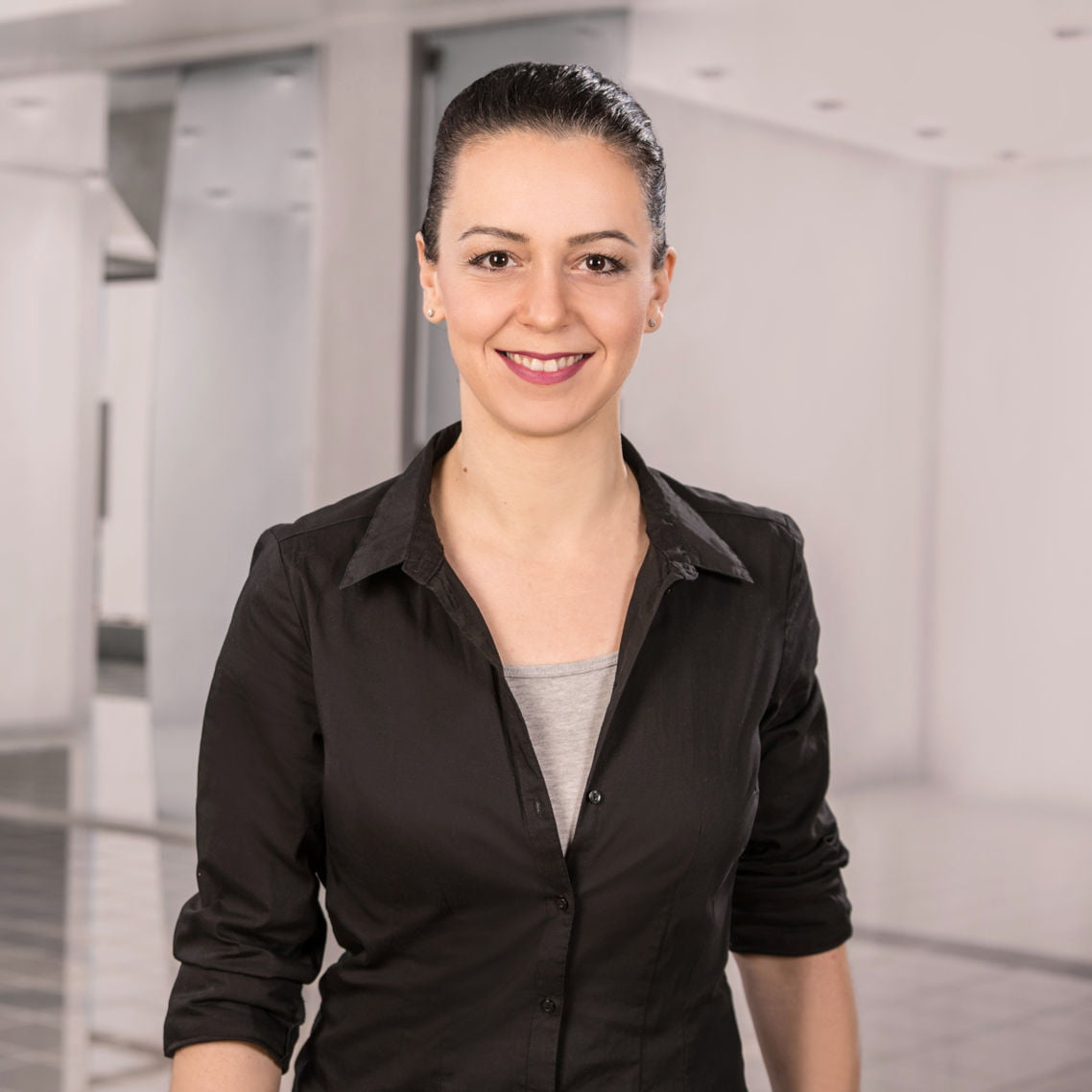 Sonja Bock - Geschäftsleitung - Heintzmann Maschinen- und Werkzeugbau GmbH